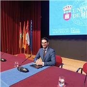 SE OFRECEN CLASES PARTICULARES DE DERECHO, ECONOMÍA, FISCALIDAD Y HUMANIDADES EN GENERAL